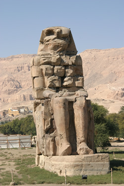 memnon-kolosse